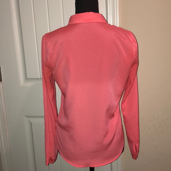 Pink button down blouse - Picture 2 of 2